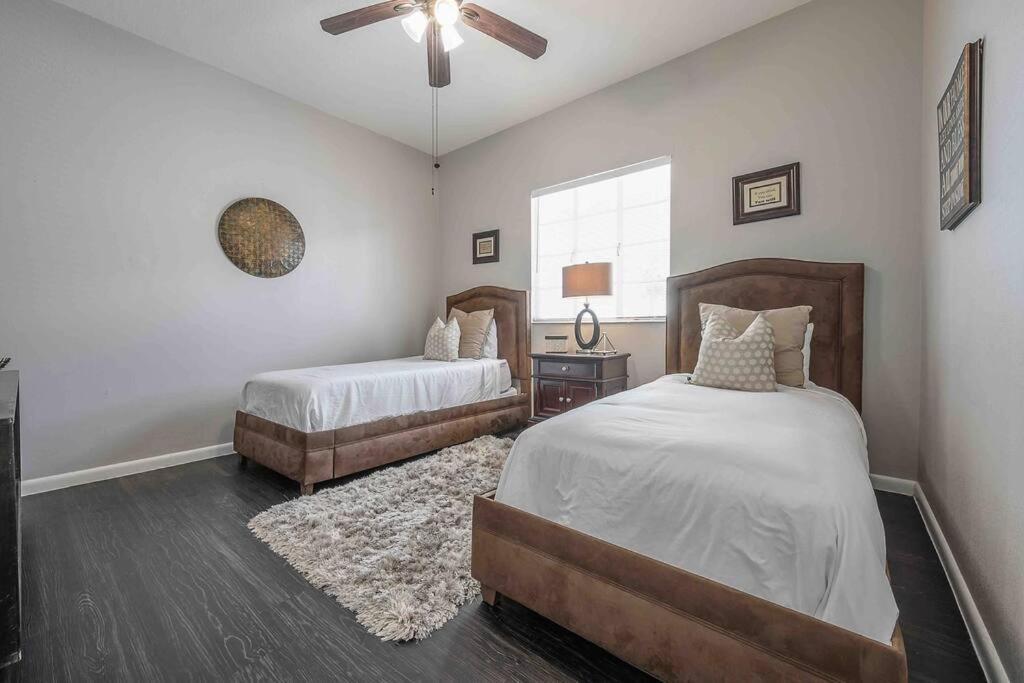 No Ho Yellow Door Bungalow Тампа Экстерьер фото